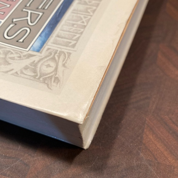 The Two Towers by J.R.R . Tolkien - Picture 7 of 14